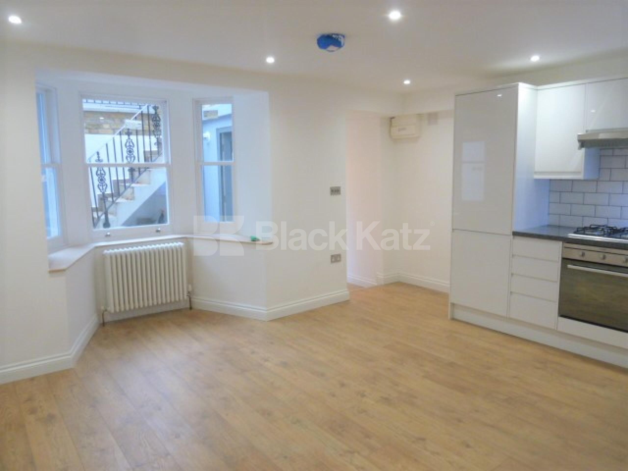 			STUNNING NEWLY REFURBISHED ONE BEDROOM APARTMENT, 1 Bedroom, 1 bath, 1 reception Flat			 Pyrland Road, NEWINGTON GREEN-CANONBURY N5
