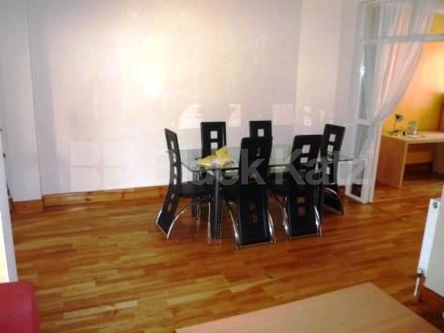 			4 Bedroom, 1 bath, 1 reception House			 Sirdar Road, Wood Green