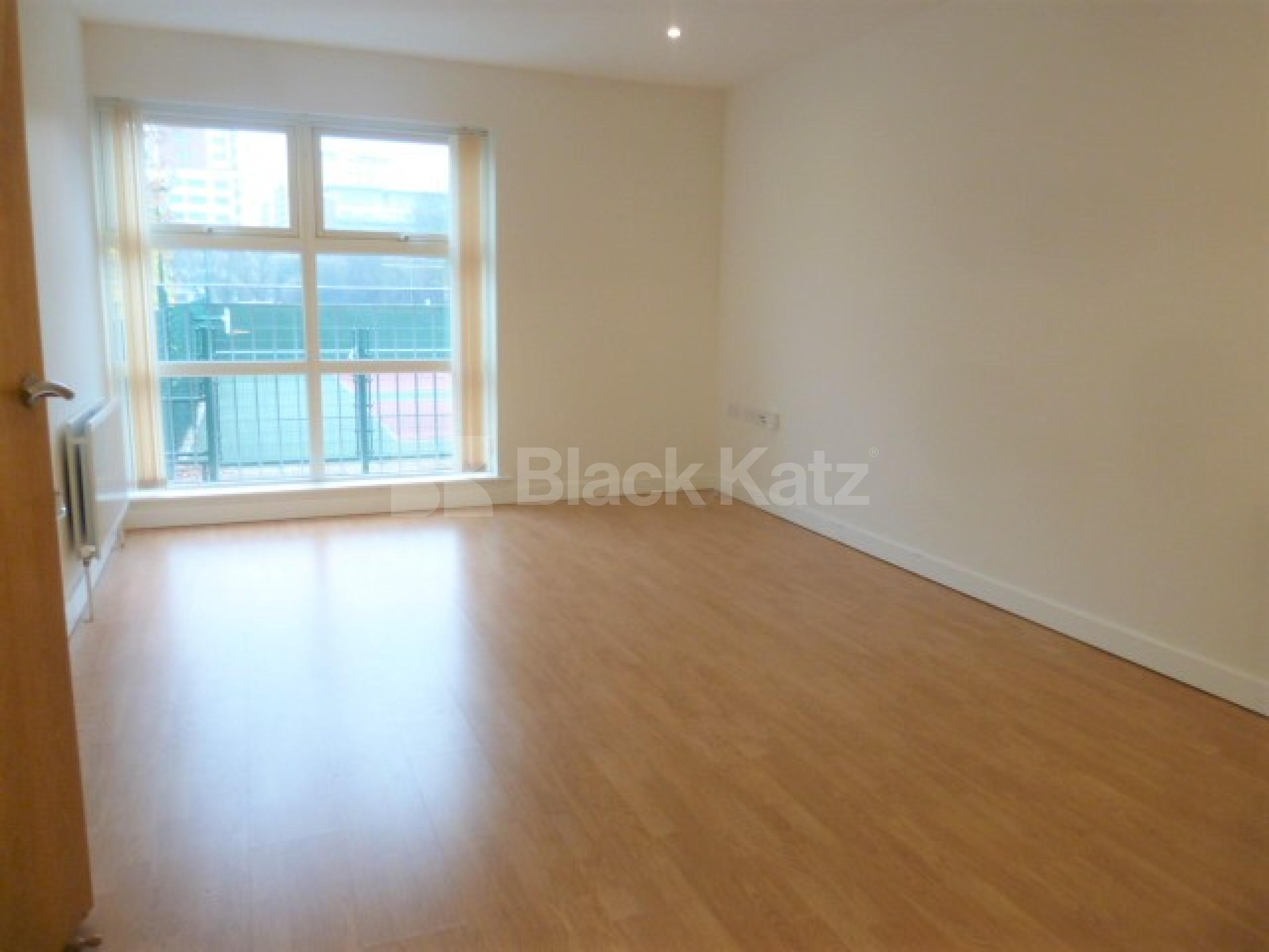 			NEW INSTRUCTION!, 1 Bedroom, 1 bath, 1 reception Flat			 Sherborne Street , DE BEAUVOIR-ISLINGTON N1