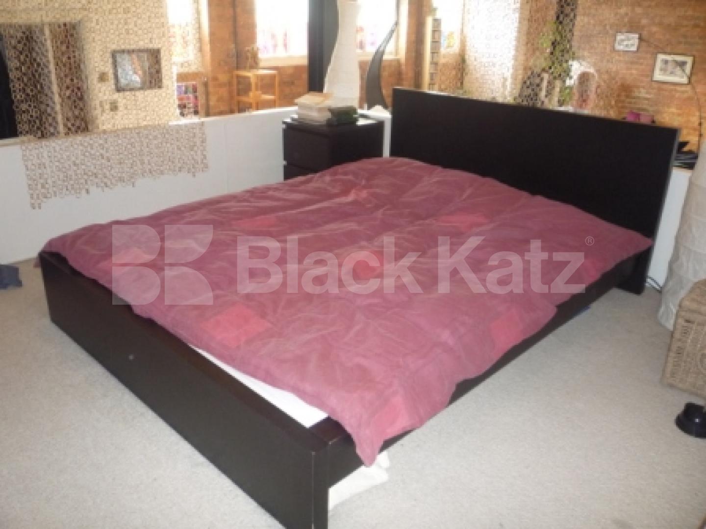 			1 Bedroom, 1 bath, 1 reception Mews House			 Colina Mews, Haringey