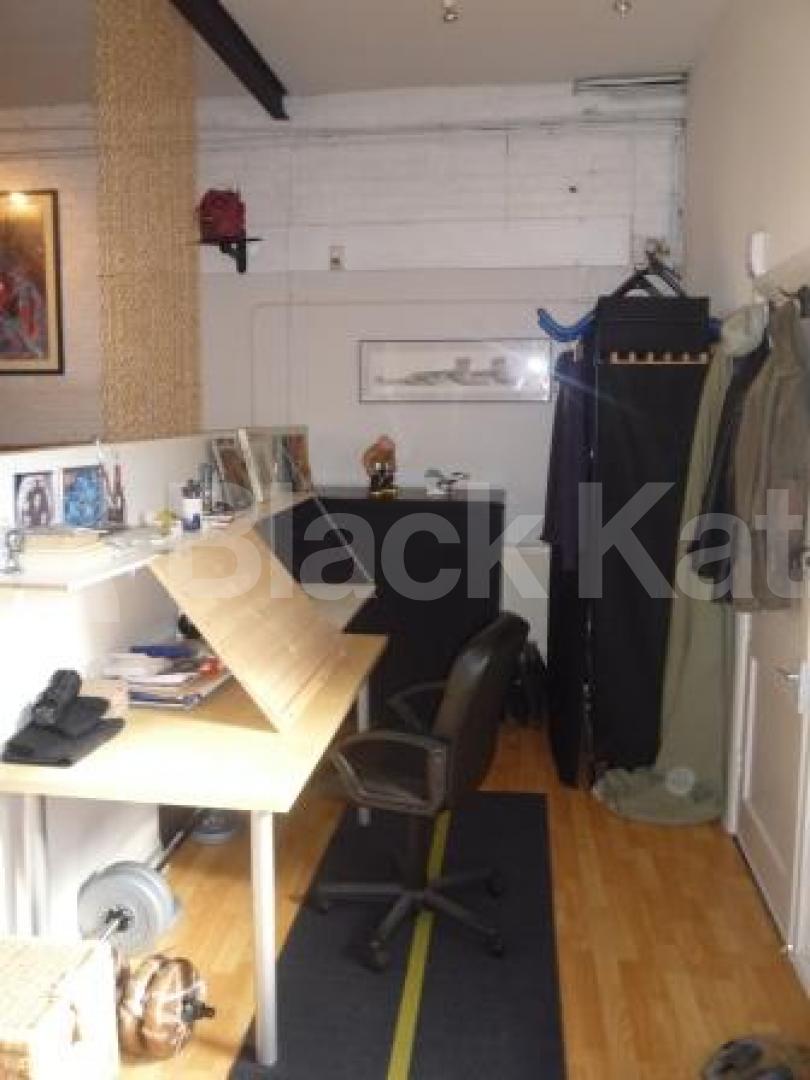 			1 Bedroom, 1 bath, 1 reception Mews House			 Colina Mews, Haringey