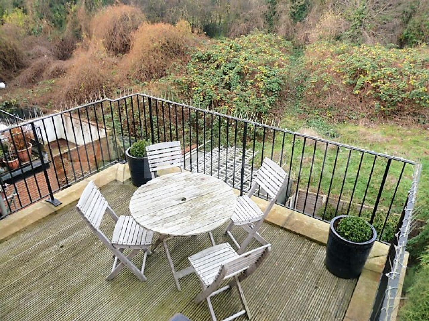 			New Instruction, 2 Bedroom, 1 bath, 1 reception Flat			 Gillespie Road, HIGHBURY-ARSENAL-ISLINGTON