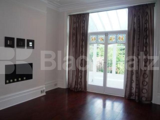 			LET!, 2 Bedroom, 1 bath, 1 reception House			 Muswell Road, Muswell Road