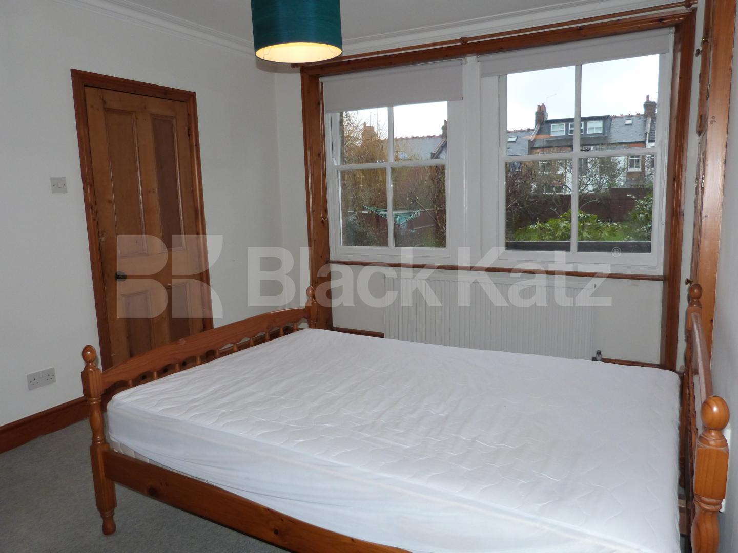 			1 Bedroom, 1 bath, 1 reception Ground Floor Flat			 Muswell Avenue, Muswell Hill