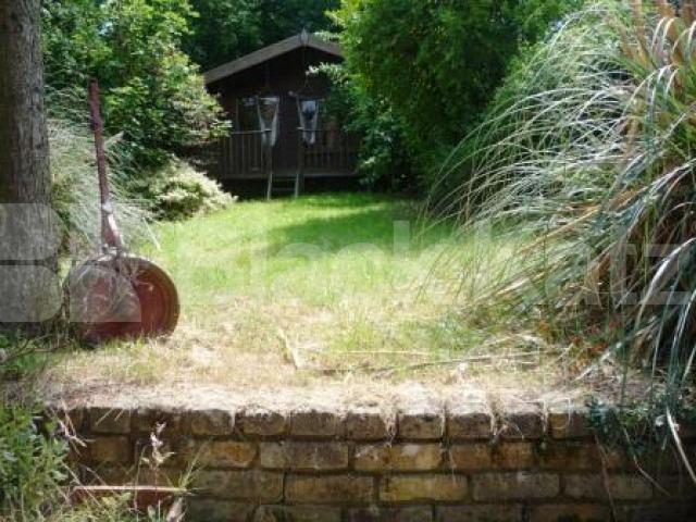 			4 Bedroom, 1 bath, 1 reception House			 Albert Road, ALEXANDRA PALACE N22