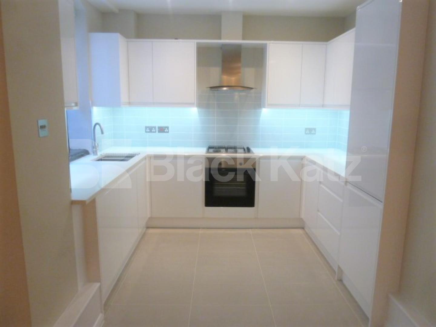 			STUNNING 3 BEDROOM WAREHOUSE CONVERSION , 3 Bedroom, 1 bath, 1 reception Flat			 SPRINGFIELD HOUSE LOFTS-TYSSEN STREET, DALSTON-HAGGERSTON-SHOREDITCH