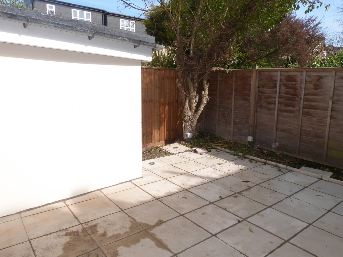 			Brand New Renovation, 3 Bedroom, 1 bath, 1 reception House			 Trinity Road, EAST FINCHLEY