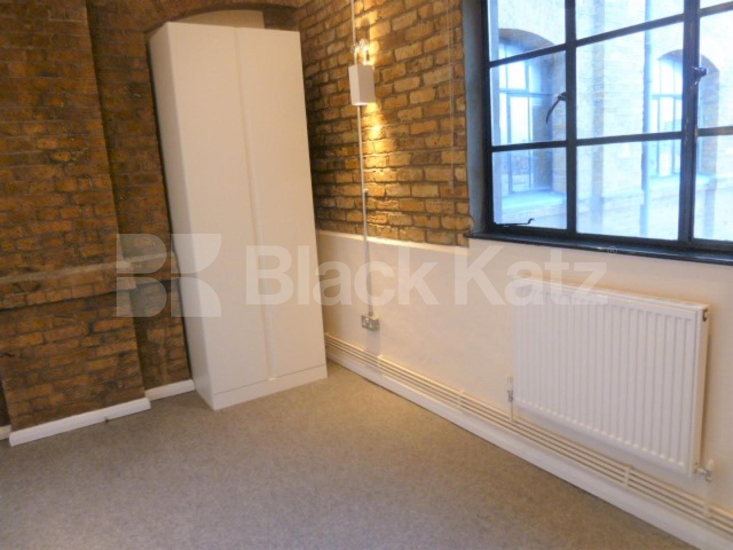 			STUNNING 3 BEDROOM WAREHOUSE CONVERSION , 3 Bedroom, 1 bath, 1 reception Flat			 SPRINGFIELD HOUSE LOFTS-TYSSEN STREET, DALSTON-HAGGERSTON-SHOREDITCH