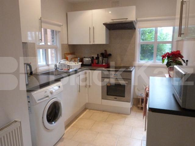 			Fantastic Location!, 1 Bedroom, 1 bath, 1 reception Ground Floor Flat			 Crescent Road, Crouch End