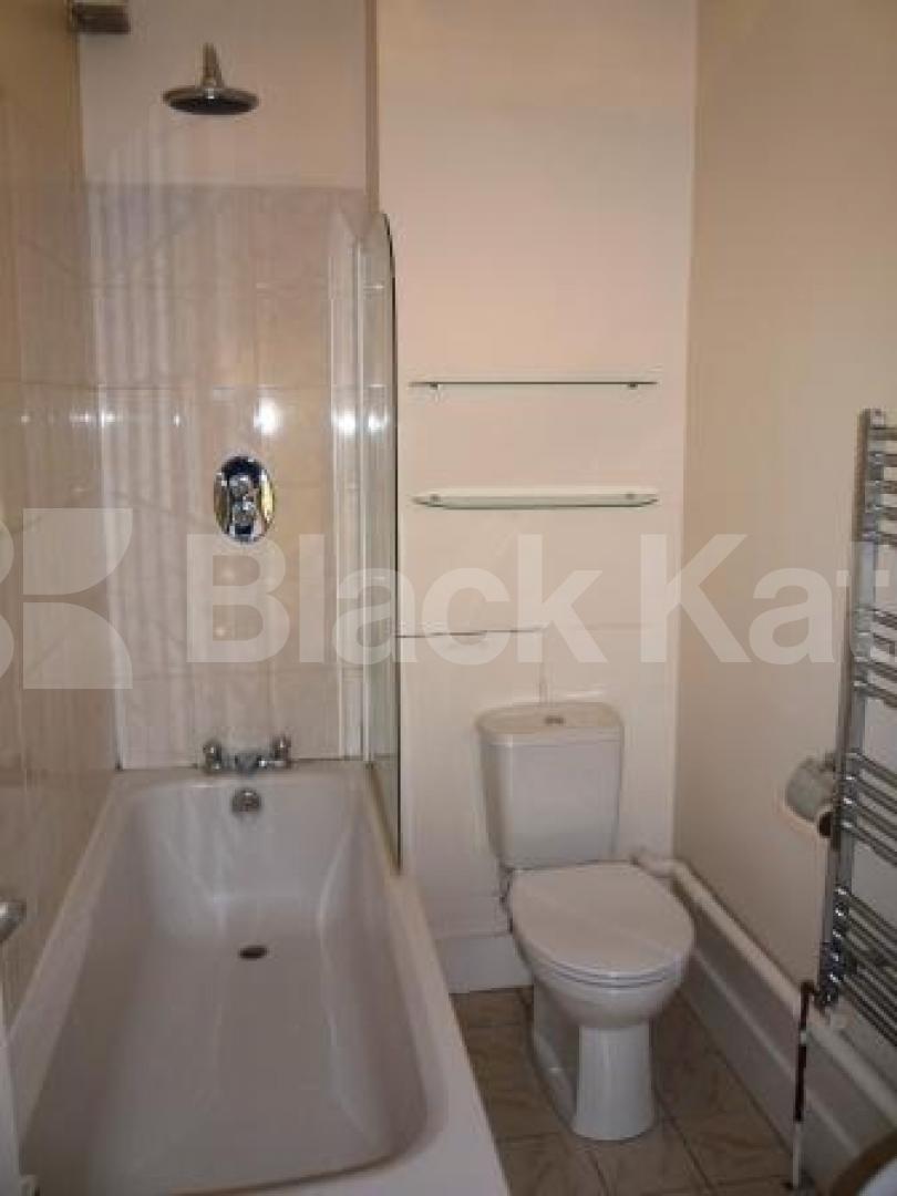 			LET, 1 Bedroom, 1 bath, 1 reception Flat			 Ridge Road, CROUCH END