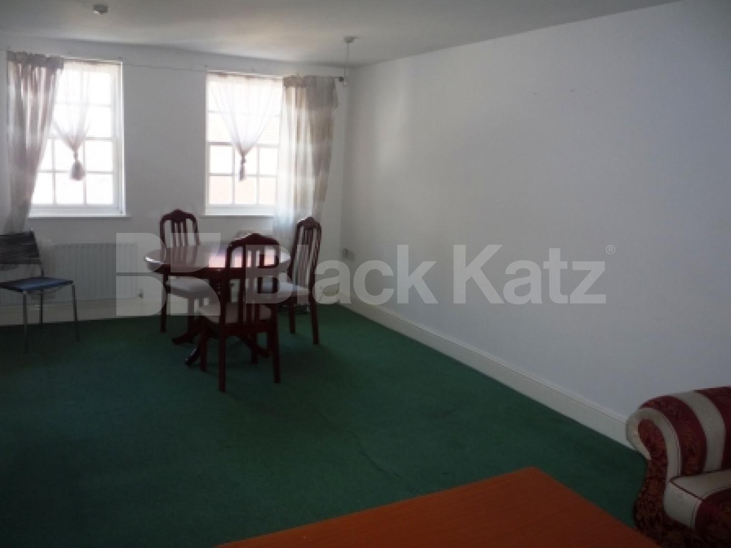 			2 Bedroom, 1 bath, 1 reception Mews House			 Hornsey High Street, The Mews, HORNSEY