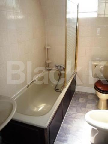 			3 Bedroom, 1 bath, 1 reception Flat			 Kings Avenue, Muswel Hill