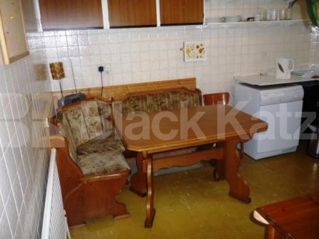 			2 Bedroom, 1 bath, 1 reception Flat			 Waverley Road, CROUCH END