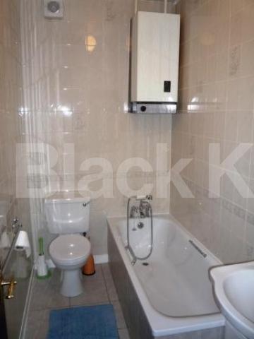 			LET!, 4 Bedroom, 1 bath, 1 reception House			 Fletton Road, BOUNDS GREEN