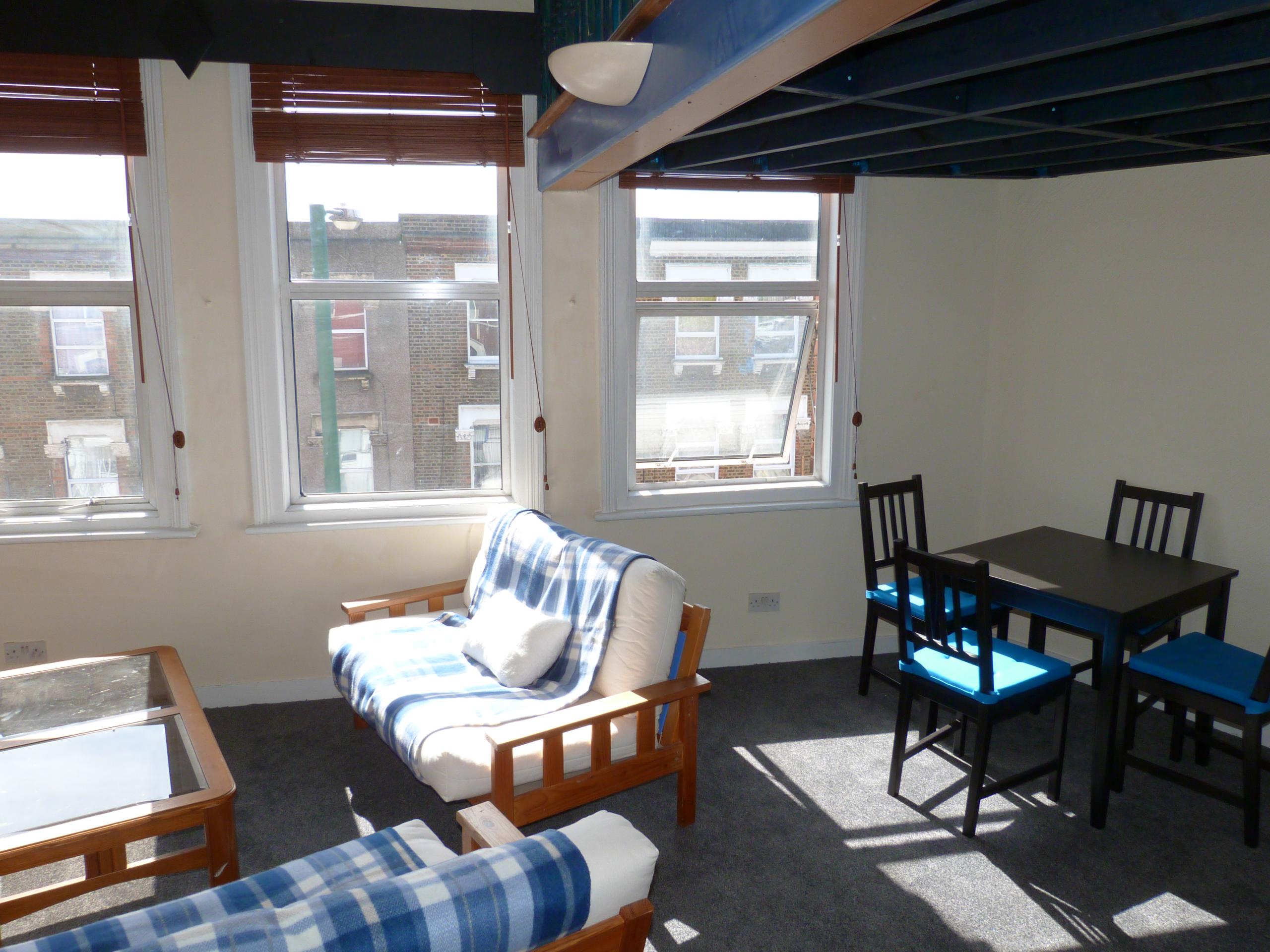 			2 Bedroom, 1 bath, 1 reception Flat			 Willesden Lane, KILBURN NW2