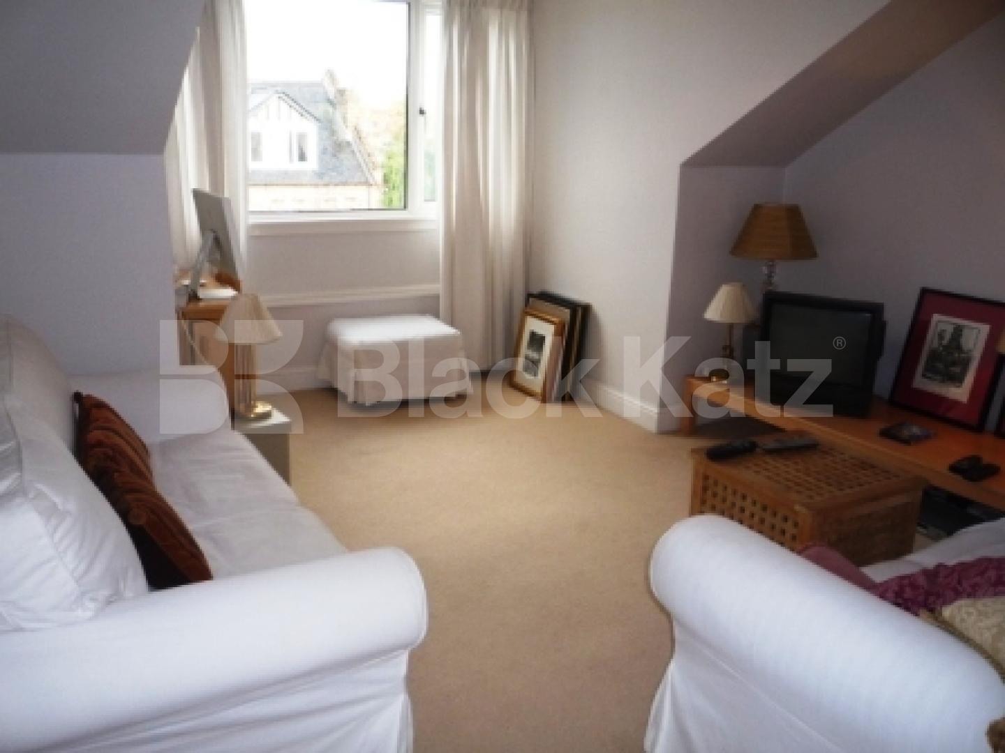 			1 Bedroom, 1 bath, 1 reception Flat			 Park Avenue, ALEXANDRA PALACE N22