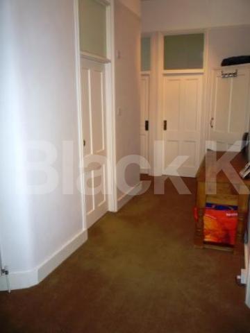 			LET!, 3 Bedroom, 1 bath, 1 reception Flat			 Haringey Park, CROUCH END