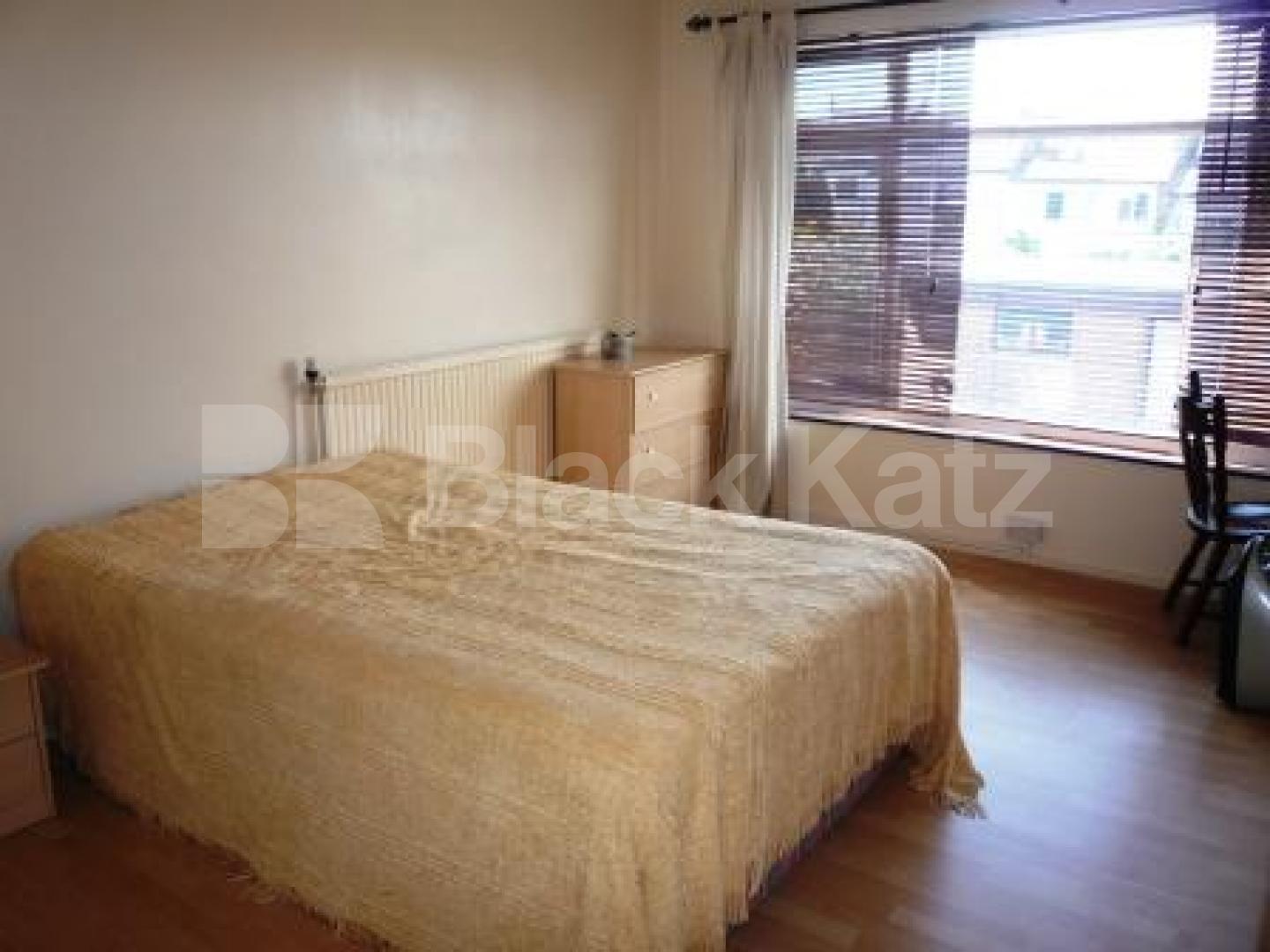 			4 Bedroom, 1 bath, 1 reception House			 Minster Walk, CROUCH END