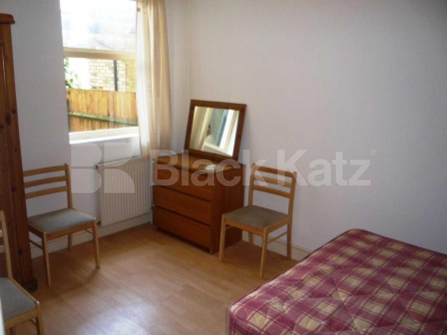 			LET, 2 Bedroom, 1 bath, 1 reception Flat			 Wetherill Road, MUSWELL HILL