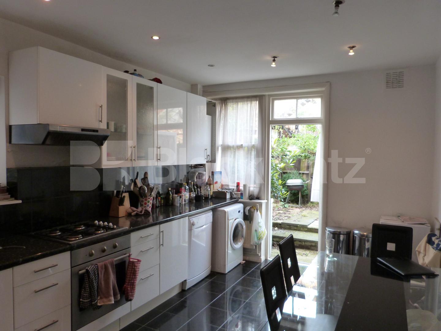 			MUST SEE! , 5 Bedroom, 1 bath, 1 reception House			 Felix Avenue, Crouch End