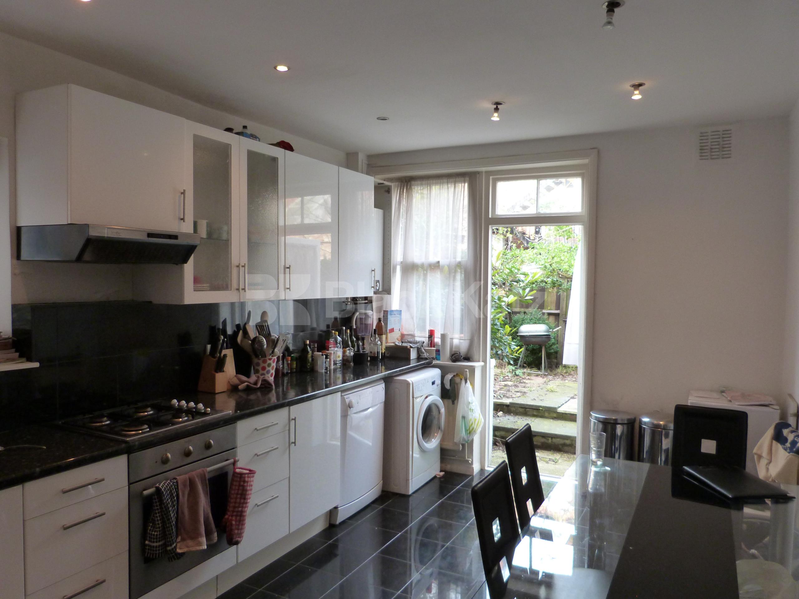 			MUST SEE! , 5 Bedroom, 1 bath, 1 reception House			 Felix Avenue, Crouch End N8