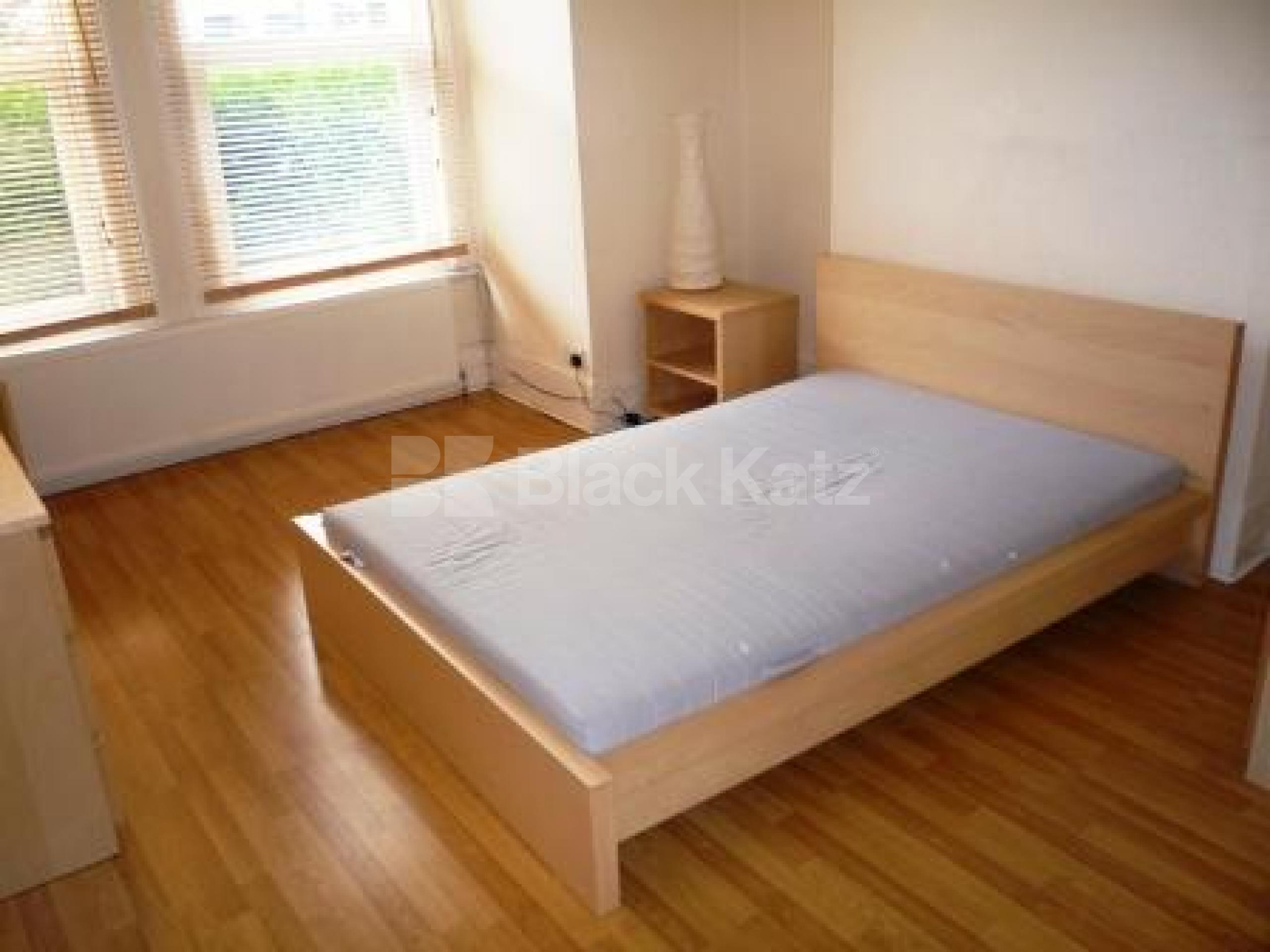 			GARDEN FLAT!, 3 Bedroom, 1 bath, 1 reception Ground Floor Flat			 Marlborough Road, Bounds Green N22