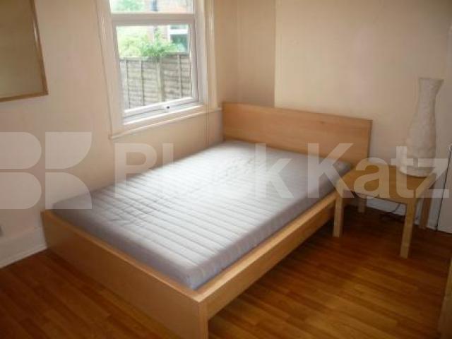 			GARDEN FLAT!, 3 Bedroom, 1 bath, 1 reception Ground Floor Flat			 Marlborough Road, Bounds Green