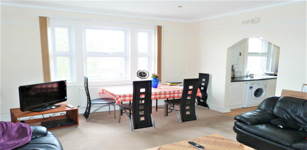 			NEW INSTRUCTION, 2 Bedroom, 1 bath, 1 reception Flat			 Quex Road, WEST HAMPSTEAD