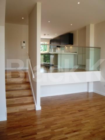 			LET!, 4 Bedroom, 1 bath, 1 reception House			 Sutton Road, Muswell Hill