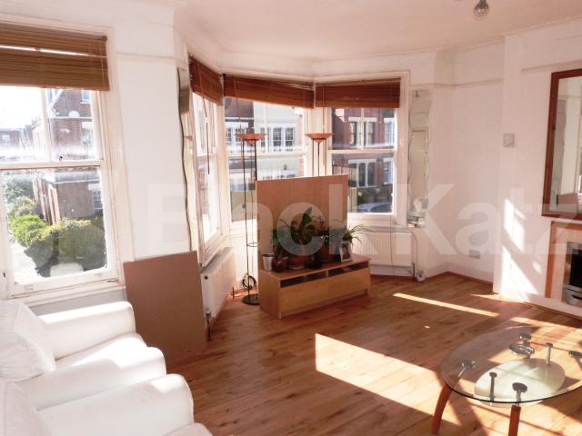 			Great 2 Bed Garden Flat, 2 Bedroom, 1 bath, 1 reception Flat			 Harvey Road, Crouch End