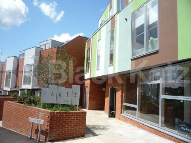 			LET!, 2 Bedroom, 1 bath, 1 reception Flat			 Sutton Road, Muswell Hill