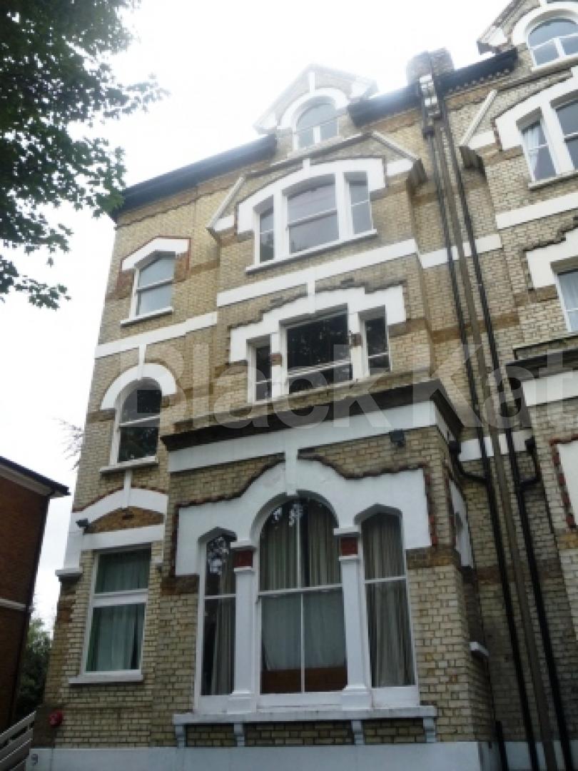 			NEW!! VIEWINGS HIGHLY RECOMMENDED!, 2 Bedroom, 1 bath, 1 reception Flat			 Hornsey Lane, CROUCH END N6