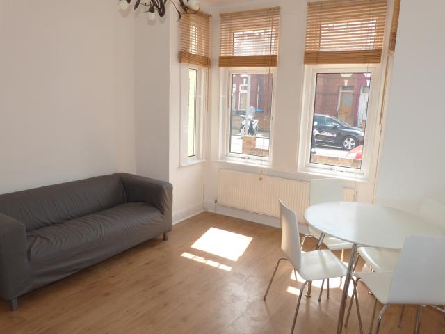 			2 Bedroom, 1 bath, 1 reception Flat			 Balmoral Road, WILLESDEN GREEN