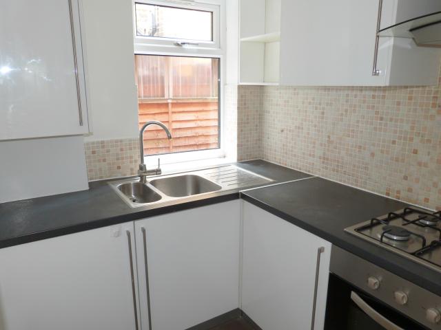 			2 Bedroom, 1 bath, 1 reception Flat			 Balmoral Road, WILLESDEN GREEN