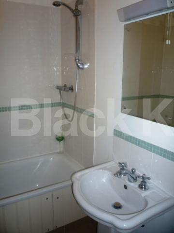 			2 Bedroom, 1 bath, 1 reception Flat			 Tower Terrace, Tower Terrace