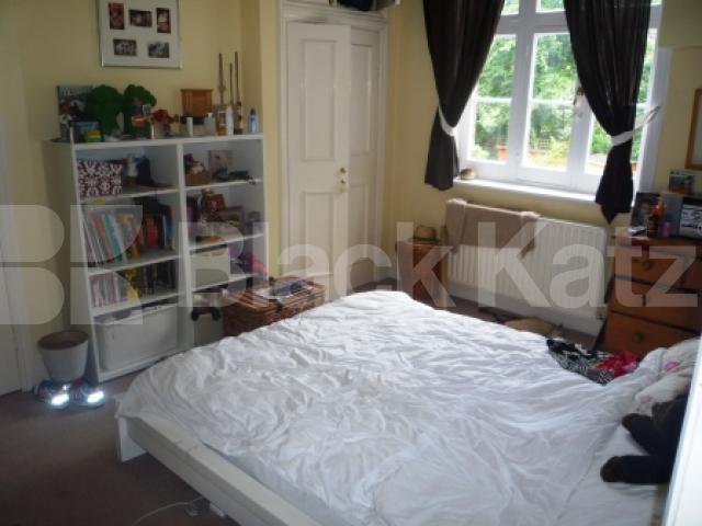 			Available in September!, 2 Bedroom, 1 bath, 1 reception Flat			 Birchington Road, CROUCH END