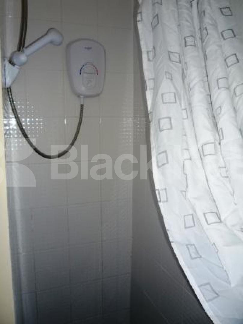 			Studio Apartment, 1 bath, 1 reception Flat			 Hornsey High Street, HORNSEY