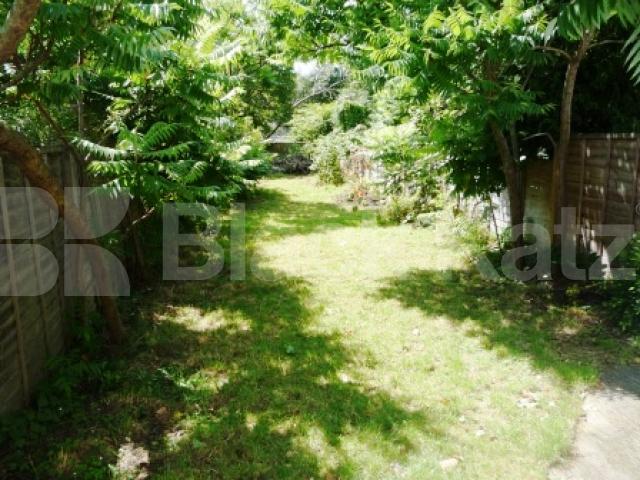 			LET!, 2 Bedroom, 1 bath, 1 reception Ground Floor Flat			 Long Lane, East Finchley