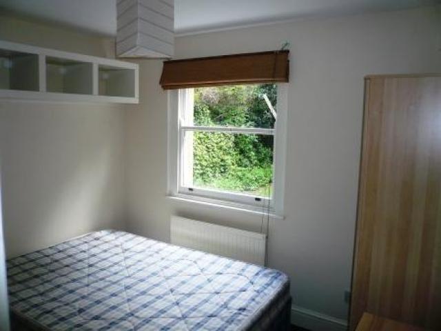 			3 Bedroom, 1 bath, 1 reception Flat			 Iverson Road, WEST HAMPSTEAD
