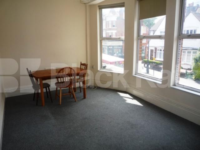 			2 Bedroom, 1 bath, 1 reception Flat			 Muswell Hill Broadway, MUSWELL HILL