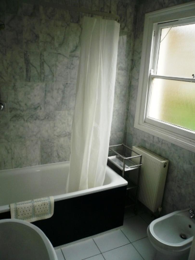 			NEW INSTRUCTION, 1 Bedroom, 1 bath, 1 reception Flat			 Chippenham Road, MAIDA VALE