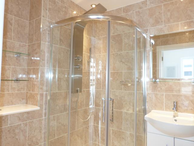 			1 Bedroom, 1 bath, 1 reception Flat			 Westbourne Park Road, NOTTING HILL