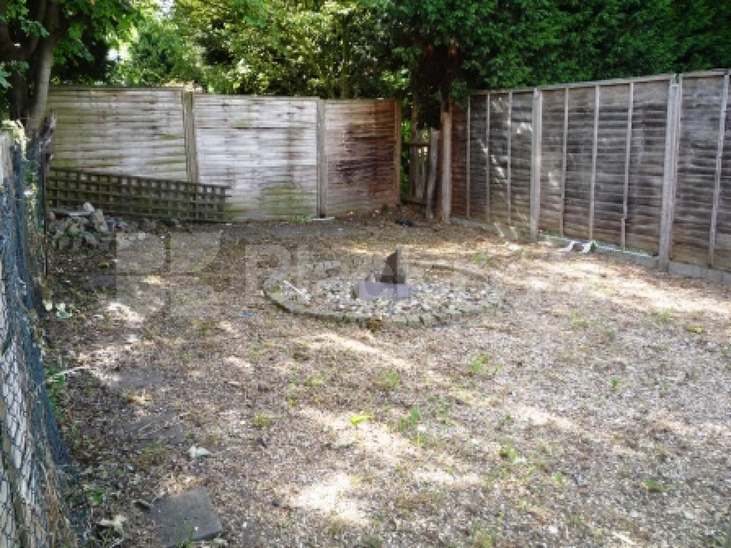 			2 Bedroom, 1 bath, 1 reception Flat			 Alexandra Road, MUSWELL HILL