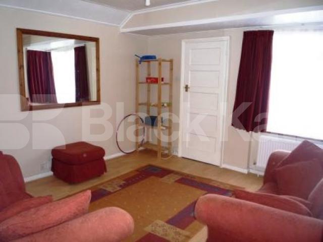 			2 Bedroom, 1 bath, 1 reception Flat			 Alexandra Road, MUSWELL HILL