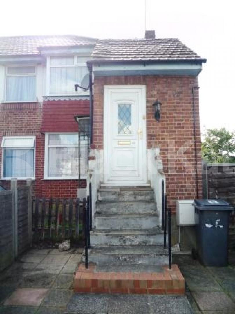 			2 Bedroom, 1 bath, 1 reception Flat			 Alexandra Road, MUSWELL HILL