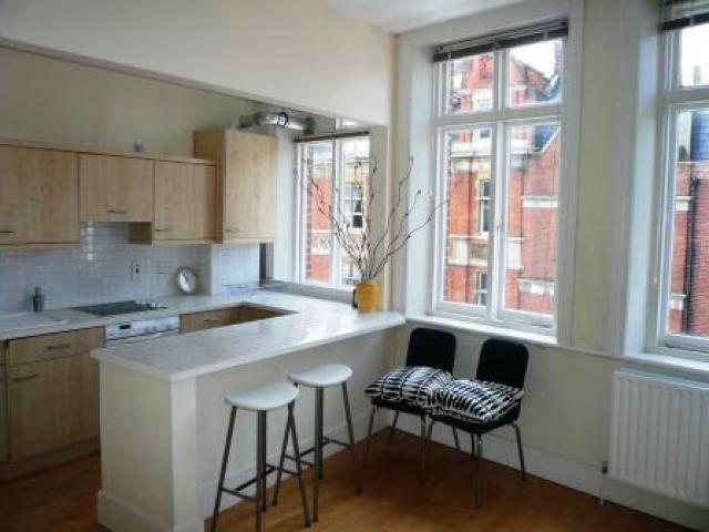 			1 Bedroom, 1 bath, 1 reception Flat			 Heath Street, HAMPSTEAD