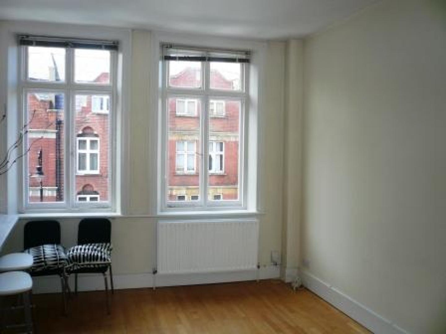 			1 Bedroom, 1 bath, 1 reception Flat			 Heath Street, HAMPSTEAD