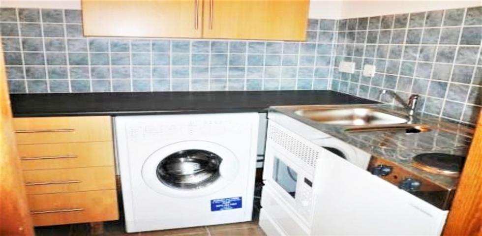 			NEW INSTRUCTION, Studio Apartment, 1 bath, 1 reception Studio			 Glenmore Road, BELSIZE PARK