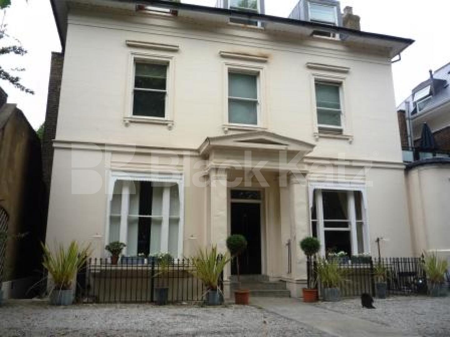 			Available Now!, 3 Bedroom, 1 bath, 1 reception Flat			 High Street Hornsey, HORNSEY