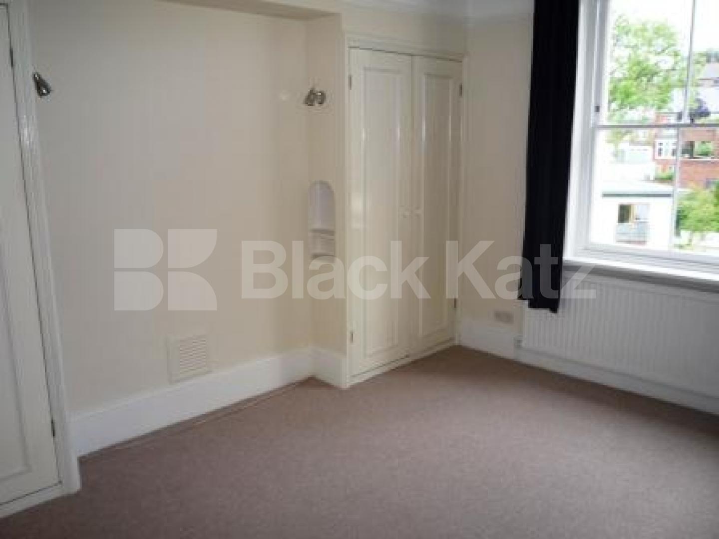 			3 Bedroom, 1 bath, 1 reception Flat			 Cranley Gardens, MUSWELL HILL